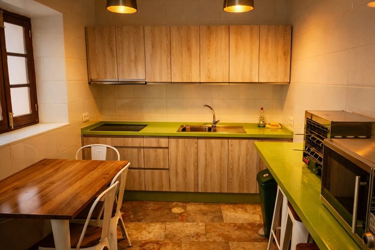 Espacios comunes Hostel Pórtico del Azahín en Cazalla de la Sierra